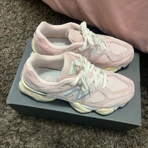 New Balance 9060